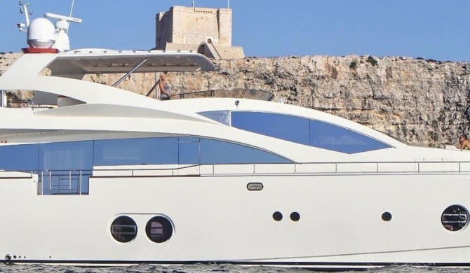 Motor Yacht Sicilia