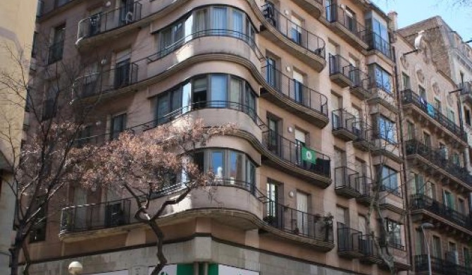 Sagrada Familia Apartment 265