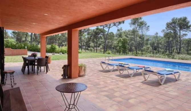 Begur Villa Sleeps 6 Pool WiFi