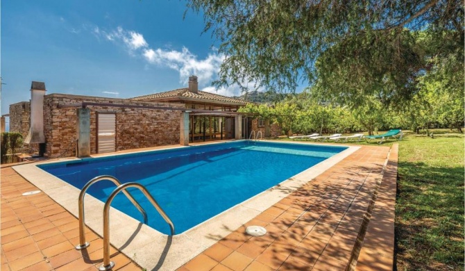 Nice home in Begur with 6 Bedrooms, Outdoor swimming pool and Swimming pool