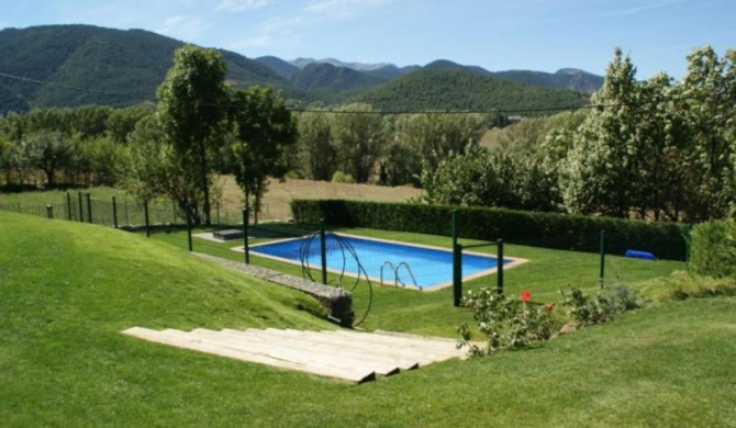 La casa de santa Cecilia Naturaleza, piscina y jardín