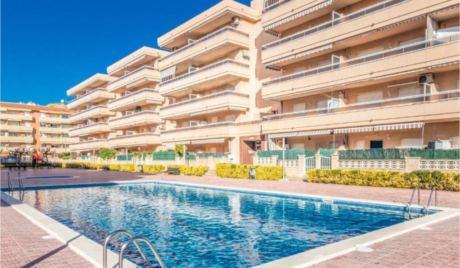 Nice apartment in Blanes with 2 Bedrooms, WiFi and Outdoor swimming pool