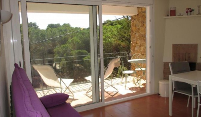 Calella de Palafrugell Apartment Sleeps 4