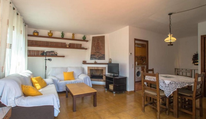 Calella de Palafrugell Apartment Sleeps 5