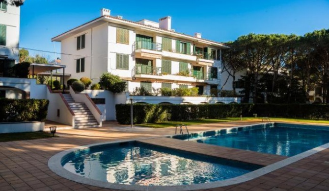 Calella de Palafrugell Apartment Sleeps 6 Pool