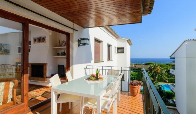 Calella de Palafrugell Apartment Sleeps 6 Pool