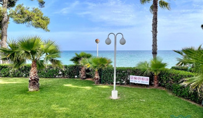 ApartBeach INTERNACIONAL Climatizado y Piscinas Frente Playa