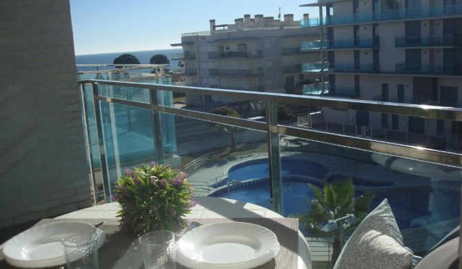 Confortable apartamento con vista al mar en Cambrils playa Esquirol