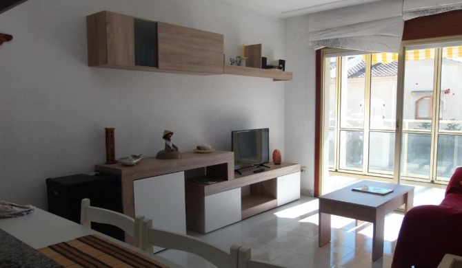 Cozzy flat in a quiet and nice area / Acogedor apartamento en zona tranquila y agradable