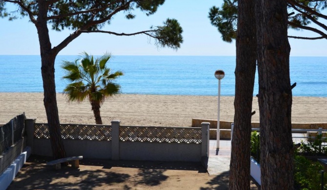 La Torre - Villa Rosamar Beach