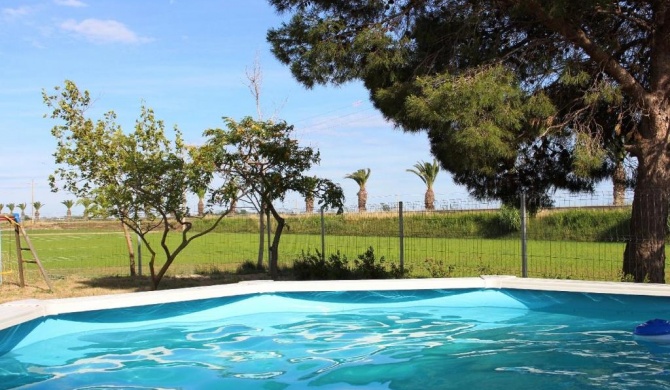 Quet - Casa rural con piscina privada en el Delta del Ebro