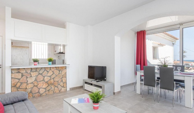 Apartment in Empuriabrava 100 meters from the beach for 6 people