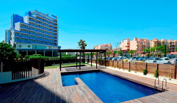 Calm Apartment with Communal Pool in Empuriabrava Spain