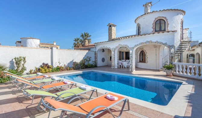 Elite Villa in Empuriabrava Spain with Private Pool