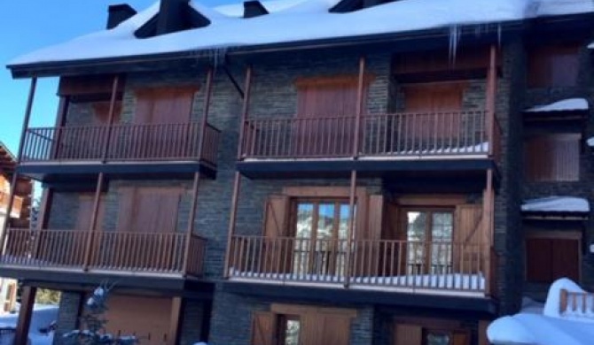 Apartamento frente Pistas de Esquí La Molina