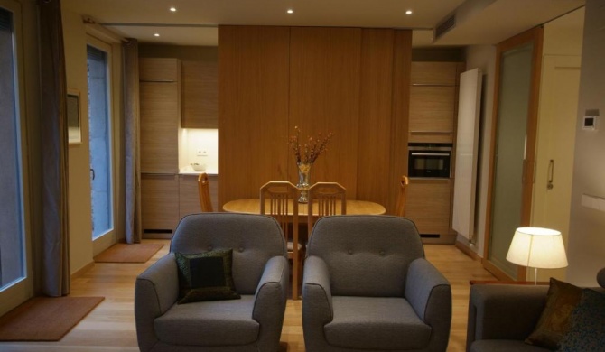 Beautifully furnished luxury apartment in Barri Vell, Girona