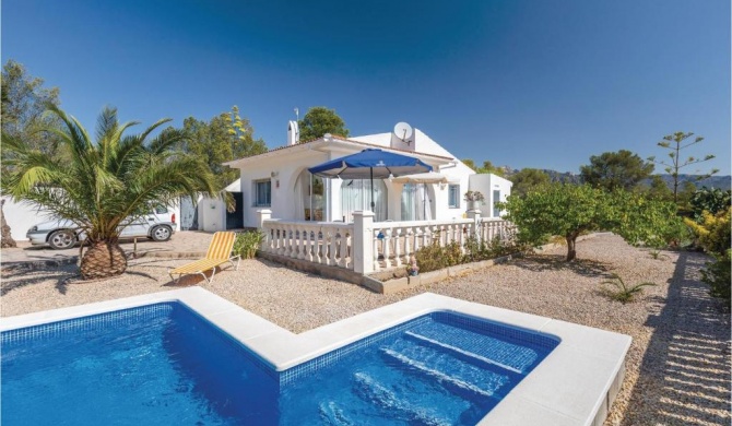 Beautiful home in LAmetlla de mar with 3 Bedrooms, Outdoor swimming pool and Swimming pool