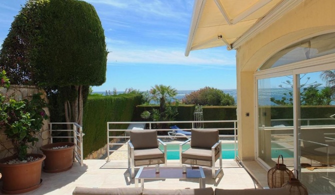 Villa Catalina Stunning 4bedroom villa with air conditioning sea views & private swimming pool ideal for families