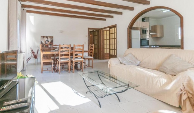 Lovely Villa in L'Escala Costa Brava with Swimming Pool