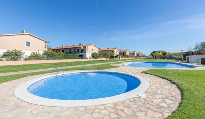 l'Estartit Villa Sleeps 6 T223630