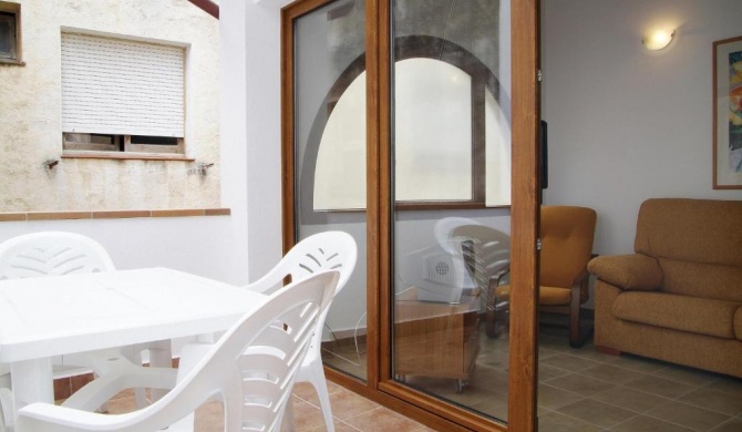 Llafranc Apartment Sleeps 6