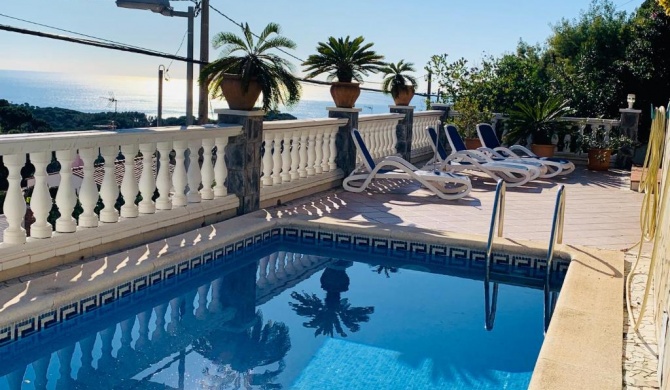 Mediterranean Villa Investingspain sea view and pool