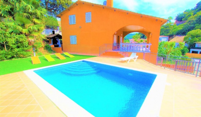 V&V LLORET - VILLA CANYELLES a 800m de playa Cala Canyelles, piscina privada, barbacoa!