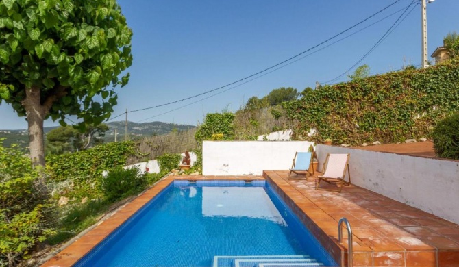 Welcoming Villa in Olivella with Swimming Pool