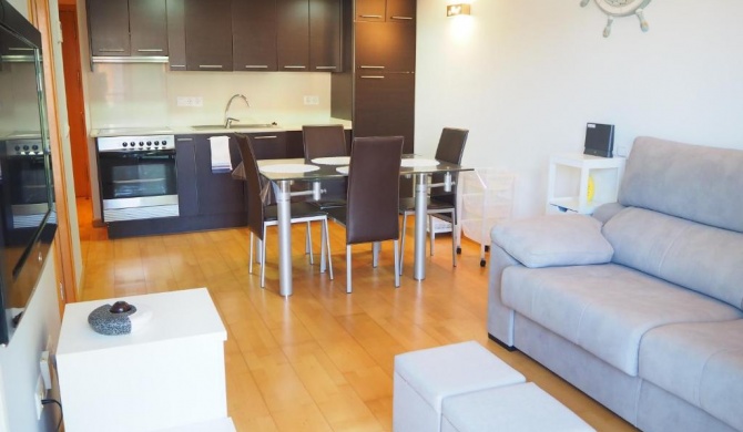 Apartamento moderno con parking en Palamós